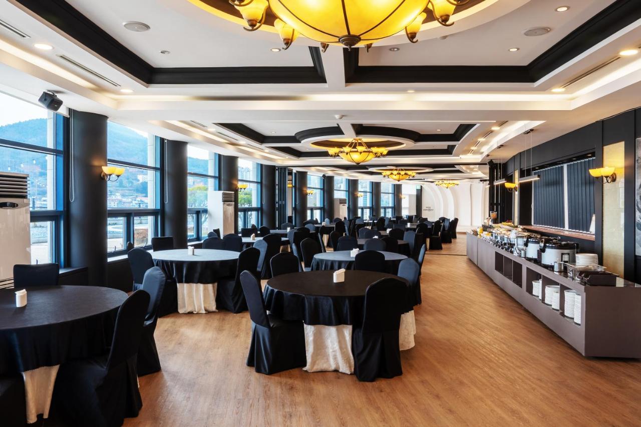 Hotel Homefourest Geoje Luaran gambar