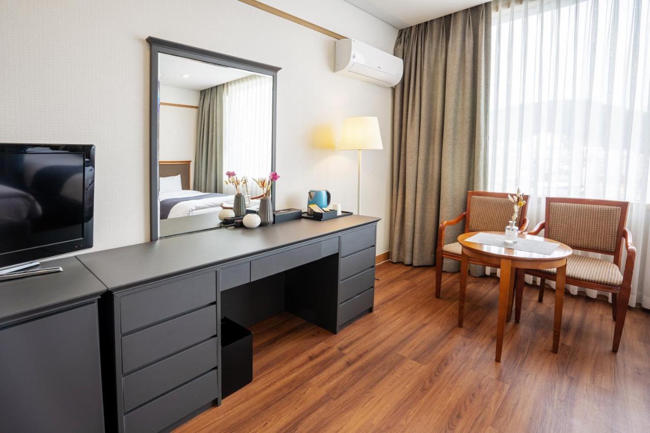 Hotel Homefourest Geoje Luaran gambar